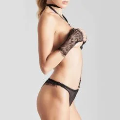 Maison Close Brésilien Avec Harnais Détachable - Accroche Coeur 12 Maison Close Brésilien Avec Harnais Détachable - Accroche Coeur -Lingerie boutique bresilien harnais accroche coeur 3 1