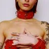 The Sinners Choker Large En Cuir Souple - Rouge 1 The Sinners Choker Large En Cuir Souple - Rouge -Lingerie boutique collier confort rouge