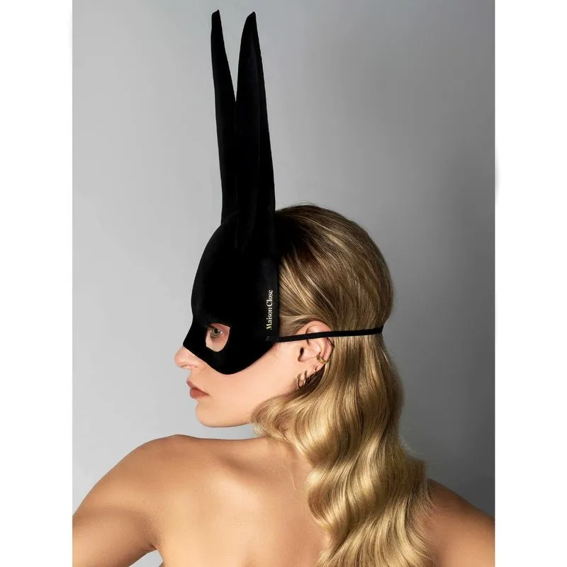 Maison Close Masque Lapin Avec Pompon 7 Maison Close Masque Lapin Avec Pompon – Image 5