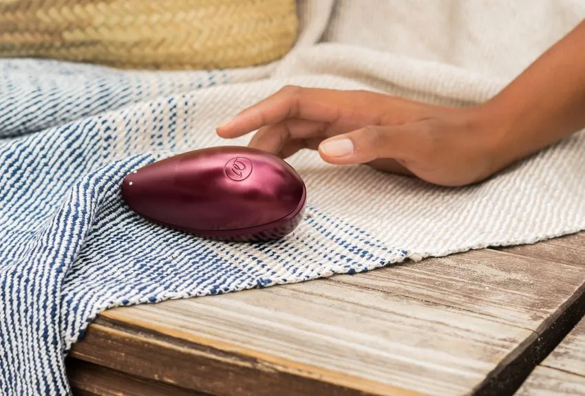 Womanizer Liberty - Rouge 13 Womanizer Liberty - Rouge – Image 11