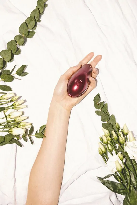 Womanizer Liberty - Rouge 12 Womanizer Liberty - Rouge – Image 10