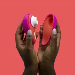 Womanizer Liberty - Lily Allen -Lingerie boutique womanizer liberty sextoy stimulateur clitoridien lilyallen 3