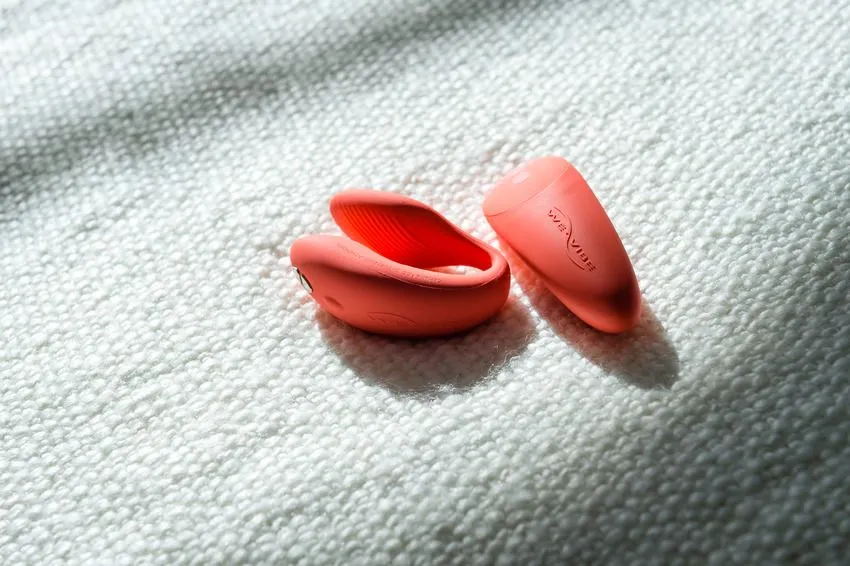 We-Vibe Stimulateur Connecté Pour Couple - Chorus Corail 3 We-Vibe Stimulateur Connecté Pour Couple - Chorus Corail